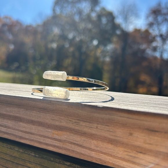 24k Gold Plated Selenite Cuff Bangle Bracelet - Picture 1 of 3